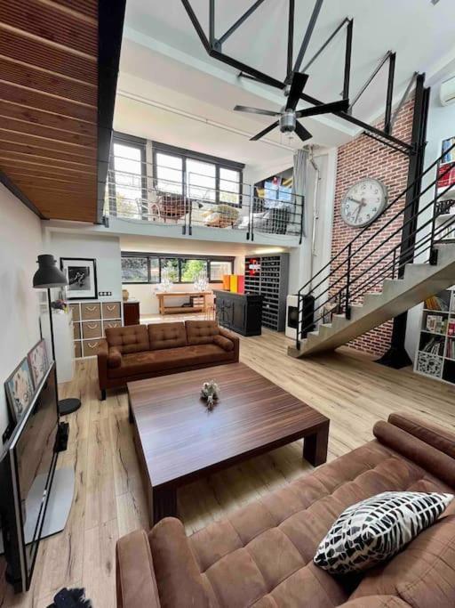 Rare ! Loft Atypique Centre-Ville Parking Jardin Reims Exteriör bild